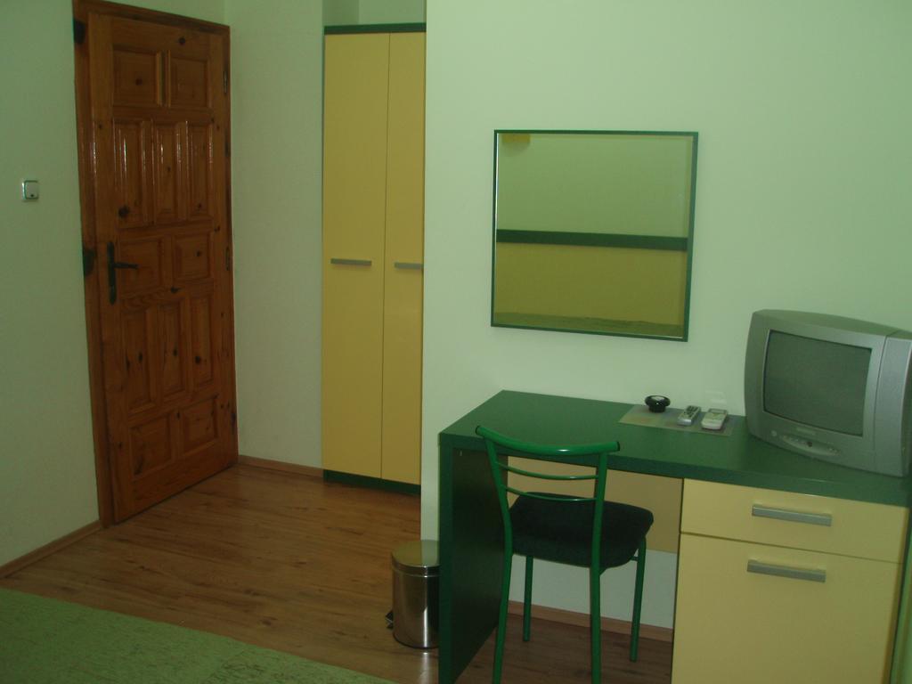 Mania Guest House Kalofer Phòng bức ảnh