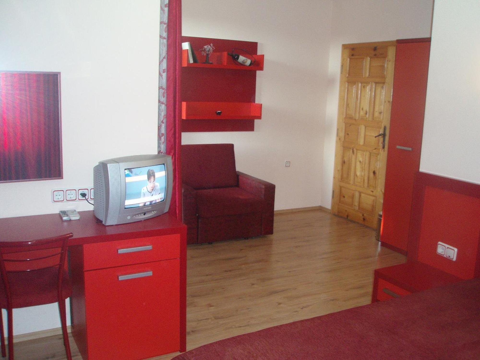 Mania Guest House Kalofer Phòng bức ảnh